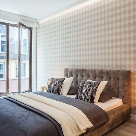 ホテル Absynt Old Town Deluxe *