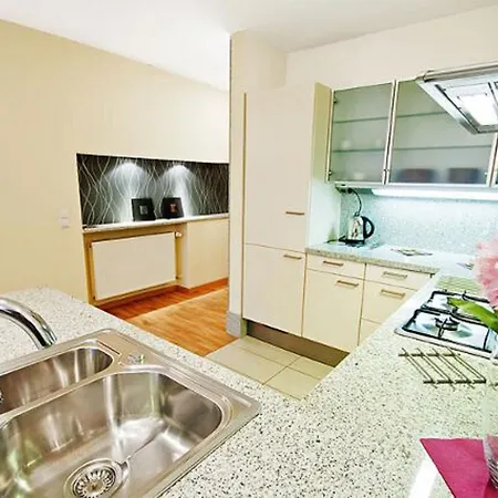 ホテル Absynt Old Town Deluxe ヴロツワフ