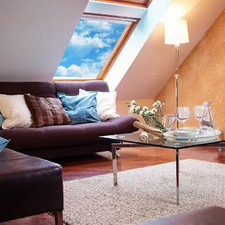 Hotel Absynt Old Town Deluxe *